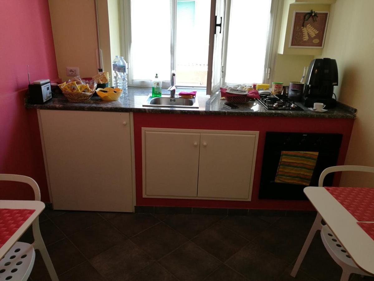 B&B Dimora Di Traiano Terracine Extérieur photo